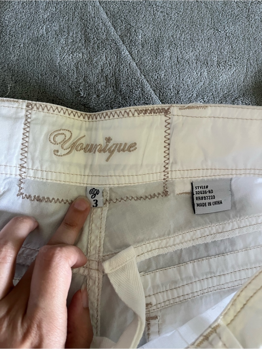 Vintage Younique White Cargo Capris - Picture 8 of 8